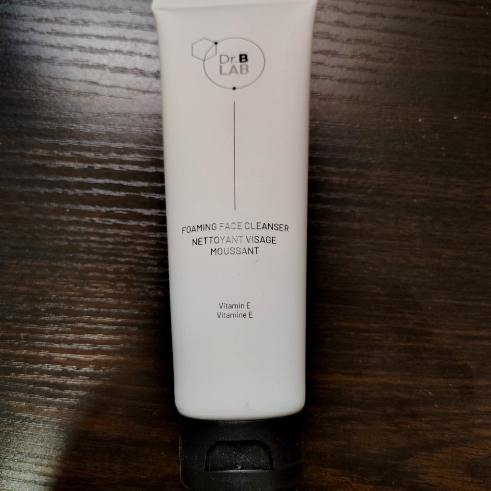 Foaming Face Cleaner